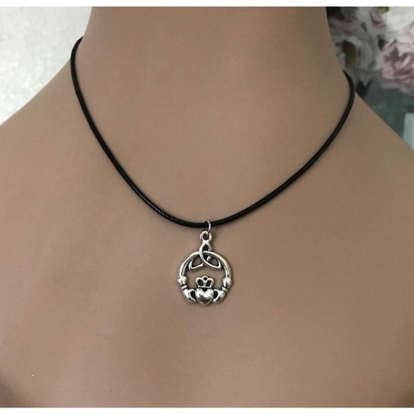 Celtic Irish Claddagh Triquetra Trinity Knot Necklace Set of 4 - Picture 2 of 4